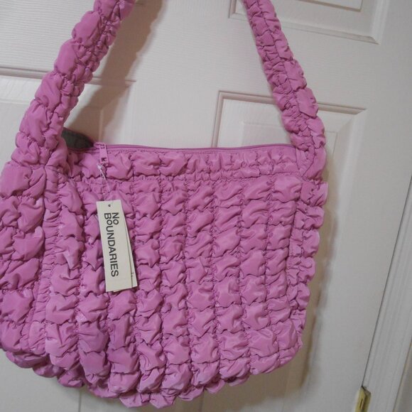 NEW NO BOUNDARIES OVERSIZED HOBO STYLE BAG SHOULDER PURSE ROSY LILAC QUILTED π - Picture 6 of 9